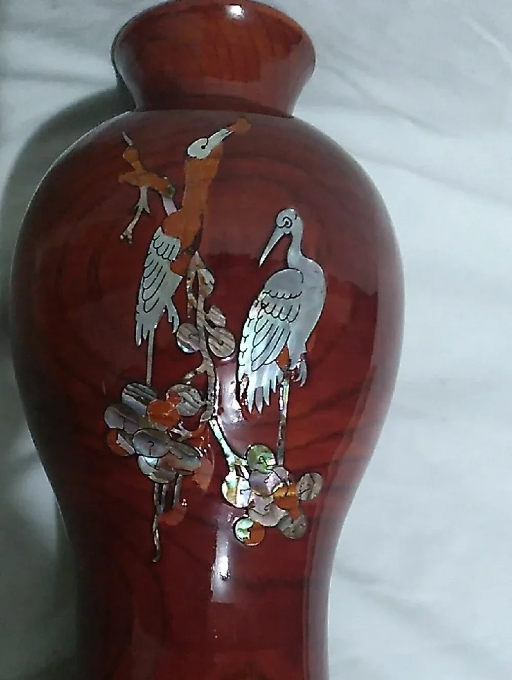 VNTG Japanese Red Lacquer Wood Vase  Mother-of-Pearl Crane  (B9)